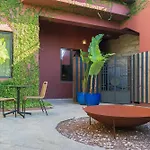 Liiiving In - Casa Duque Lägenhet