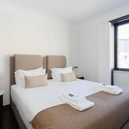 Liiiving In - Casa Duque