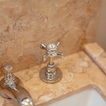 Apartamento Liiiving In - Casa Duque *