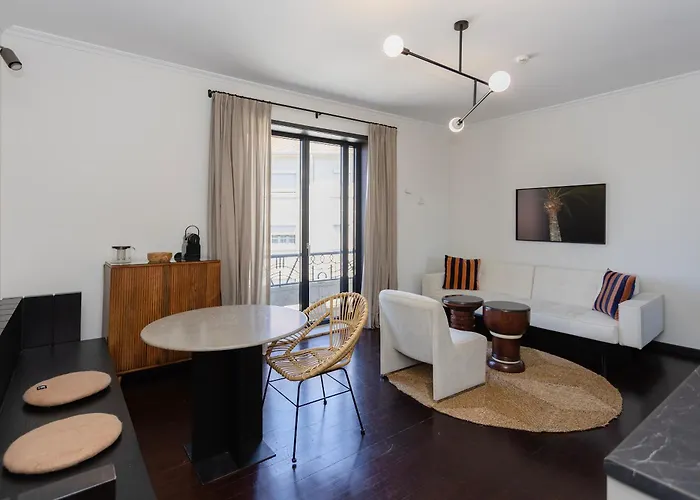 Liiiving In - Casa Duque Apartment