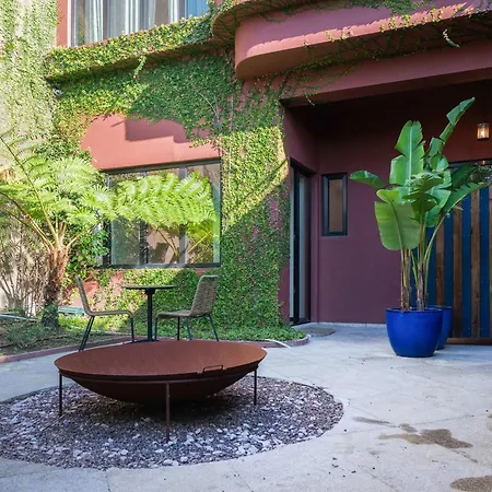 Liiiving In - Casa Duque