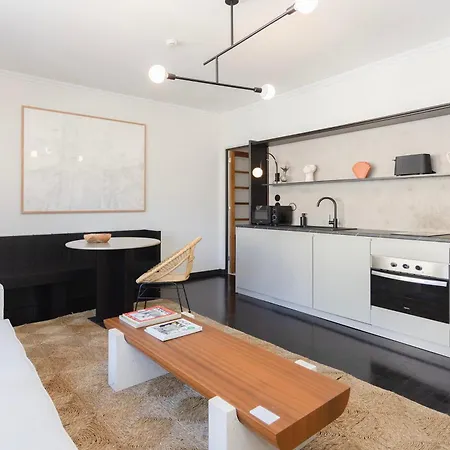 Liiiving In - Casa Duque