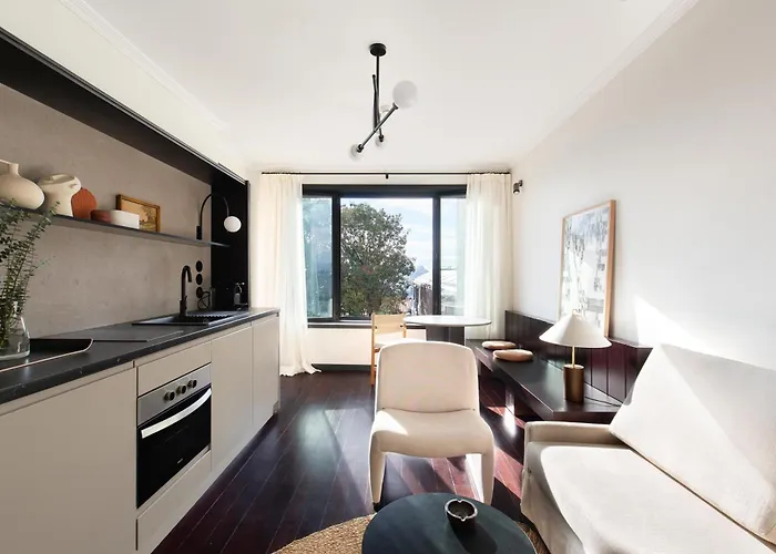 Liiiving In - Casa Duque شقة